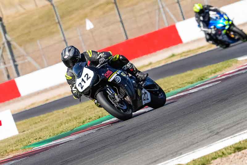 donington no limits trackday;donington park photographs;donington trackday photographs;no limits trackdays;peter wileman photography;trackday digital images;trackday photos
